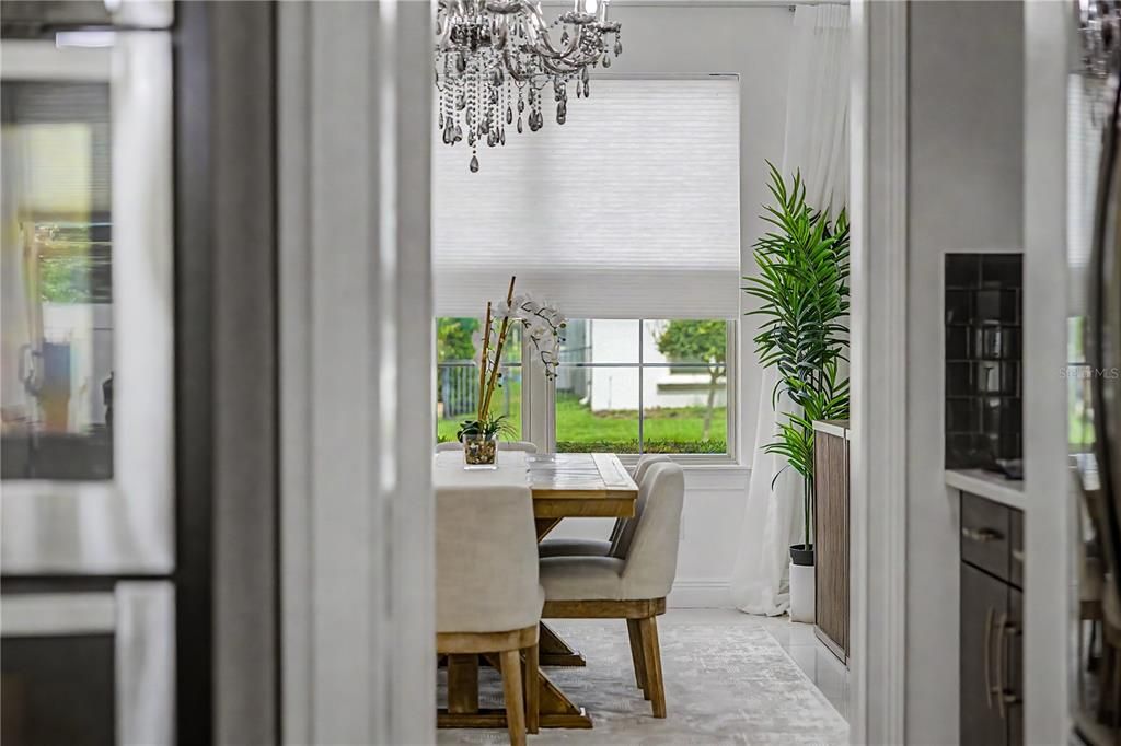 En Venta: $1,318,000 (6 camas, 4 baños, 3900 Pies cuadrados)