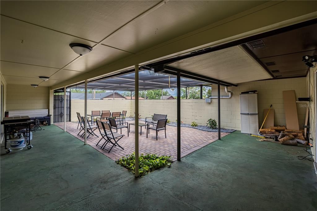 En Venta: $265,000 (3 camas, 2 baños, 1808 Pies cuadrados)
