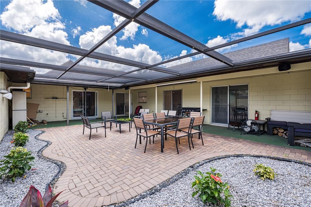 En Venta: $265,000 (3 camas, 2 baños, 1808 Pies cuadrados)