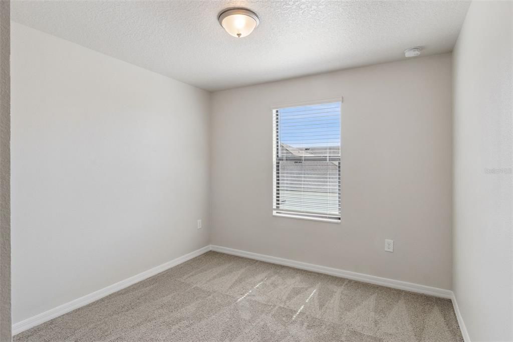 For Sale: $335,000 (4 beds, 2 baths, 1823 Square Feet)