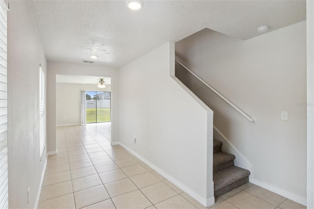 For Sale: $335,000 (4 beds, 2 baths, 1823 Square Feet)