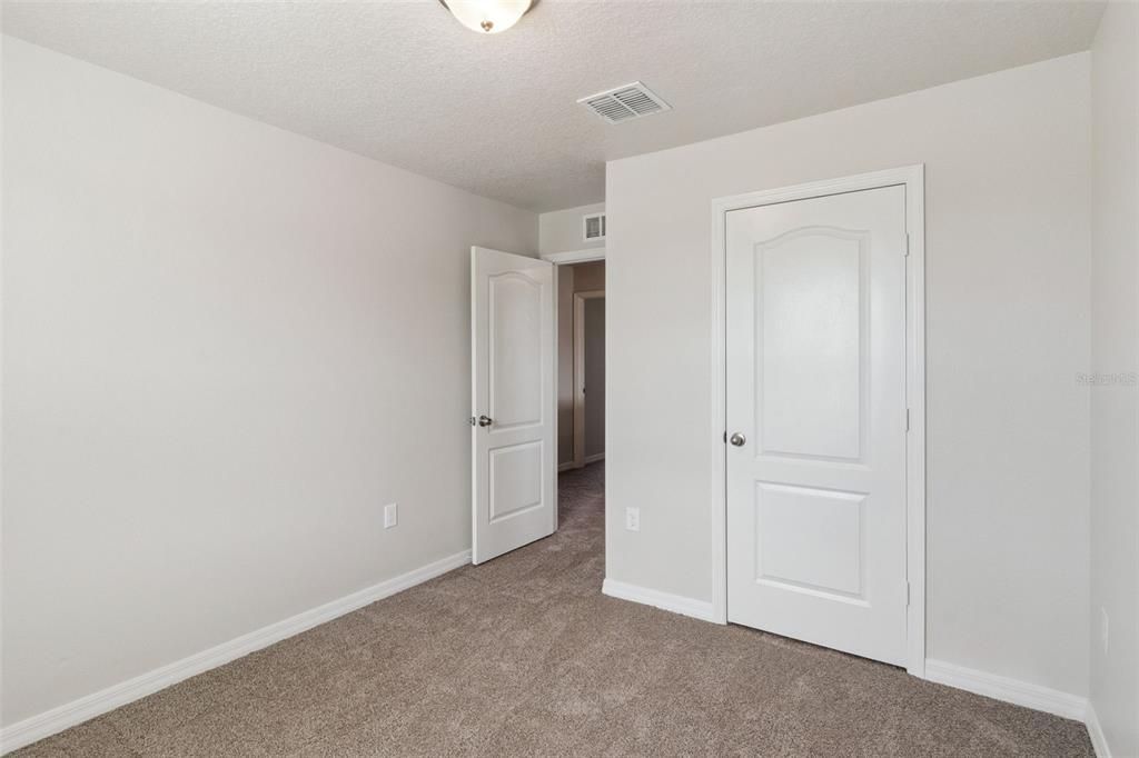 For Sale: $335,000 (4 beds, 2 baths, 1823 Square Feet)