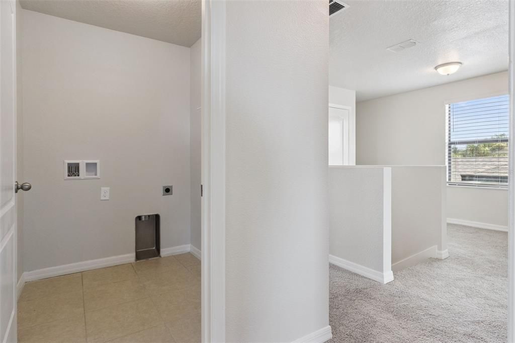 For Sale: $335,000 (4 beds, 2 baths, 1823 Square Feet)