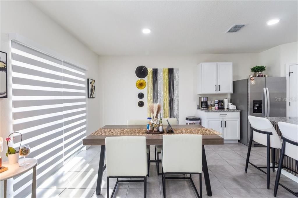 For Sale: $395,000 (4 beds, 2 baths, 1852 Square Feet)