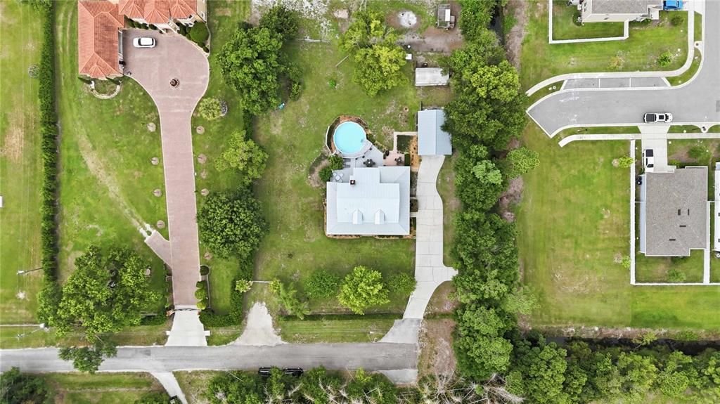 En Venta: $799,900 (3 camas, 2 baños, 2502 Pies cuadrados)