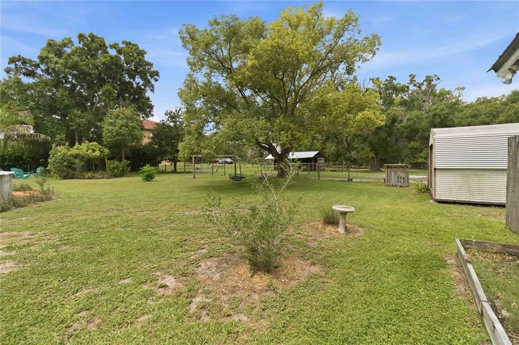 En Venta: $799,900 (3 camas, 2 baños, 2502 Pies cuadrados)