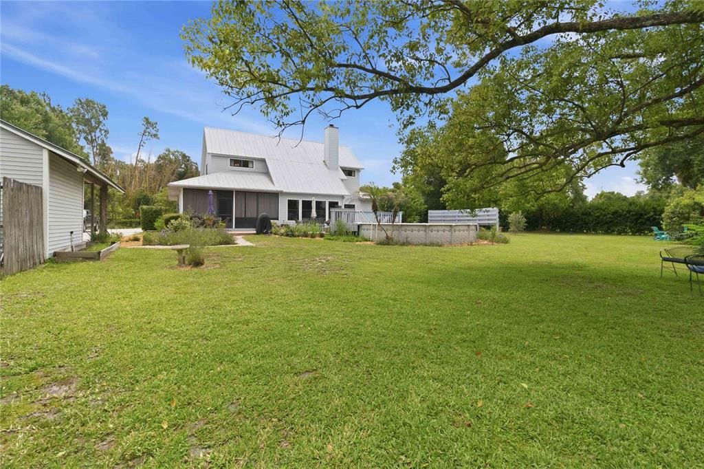 En Venta: $799,900 (3 camas, 2 baños, 2502 Pies cuadrados)