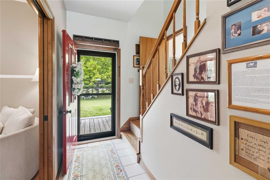 En Venta: $799,900 (3 camas, 2 baños, 2502 Pies cuadrados)