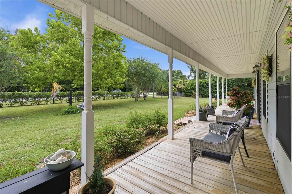 En Venta: $799,900 (3 camas, 2 baños, 2502 Pies cuadrados)