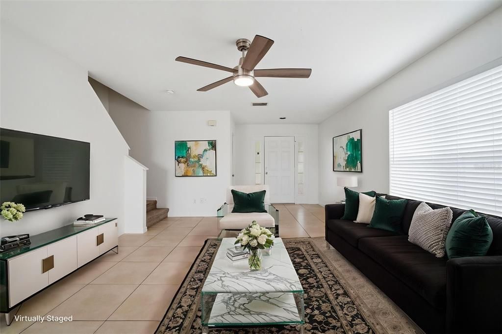 En Venta: $379,000 (4 camas, 2 baños, 1854 Pies cuadrados)