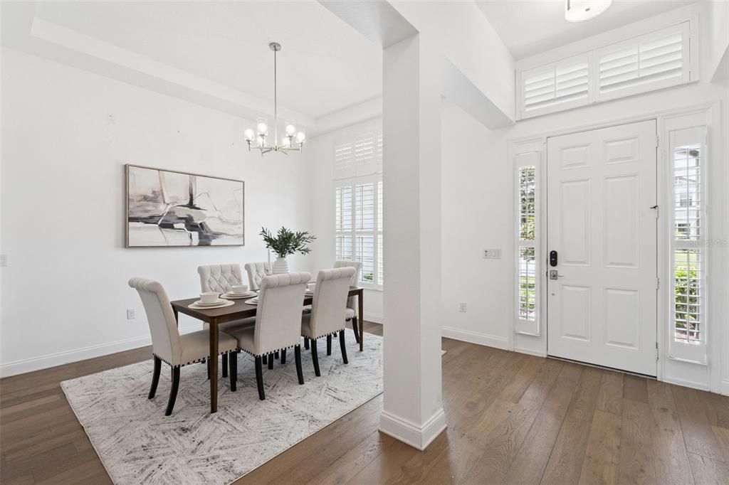 En Venta: $795,000 (4 camas, 3 baños, 3006 Pies cuadrados)