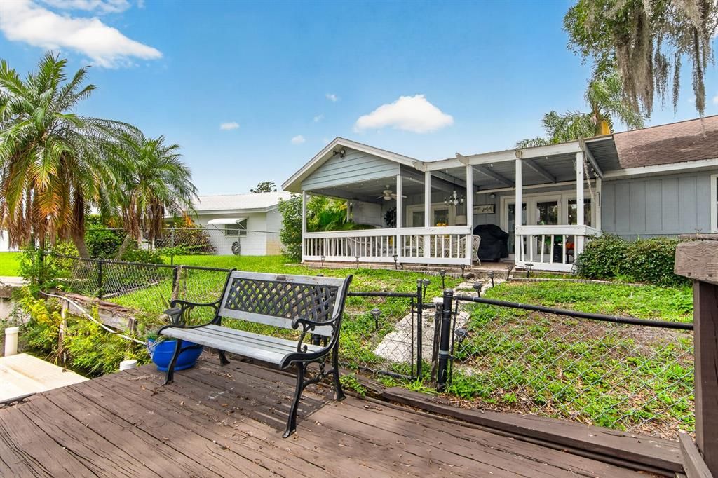 For Sale: $549,999 (3 beds, 2 baths, 1642 Square Feet)