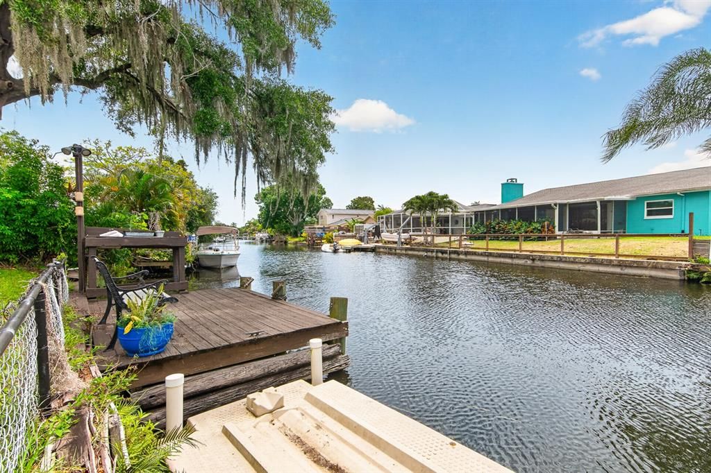 For Sale: $549,999 (3 beds, 2 baths, 1642 Square Feet)