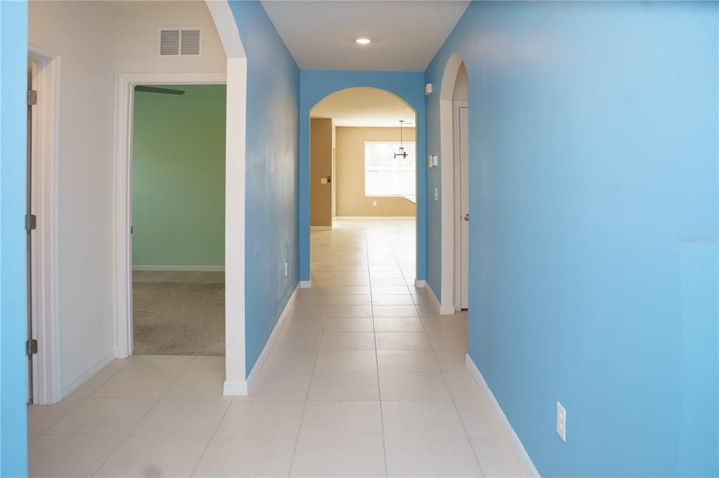 For Sale: $364,900 (3 beds, 2 baths, 1651 Square Feet)
