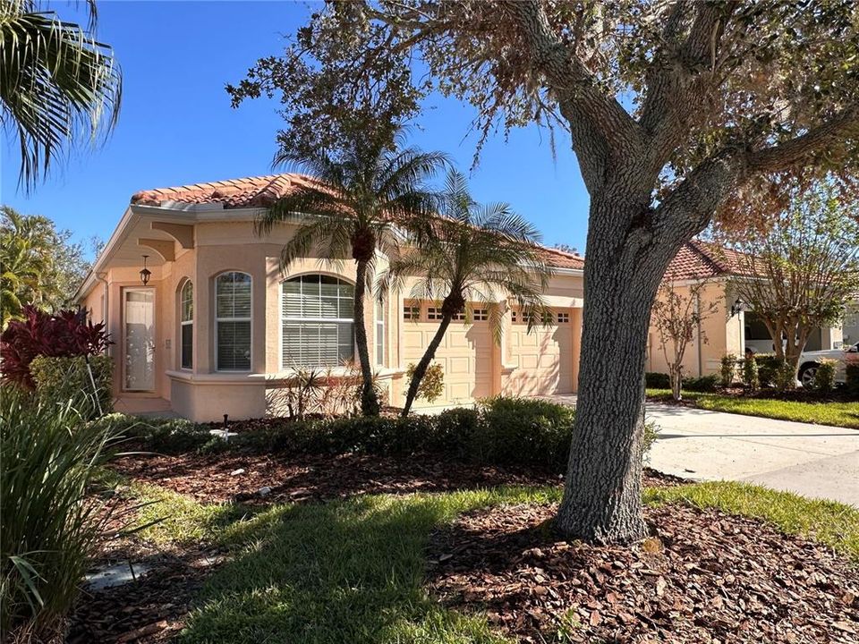 Vendido Recientemente: $340,000 (3 camas, 2 baños, 1504 Pies cuadrados)