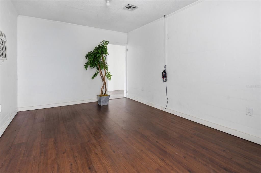 En Venta: $70,800 (0 camas, 0 baños, 1770 Pies cuadrados)