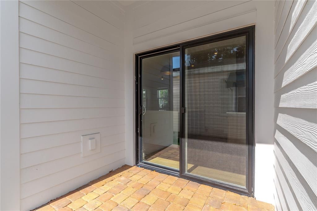 For Sale: $625,000 (3 beds, 2 baths, 1751 Square Feet)