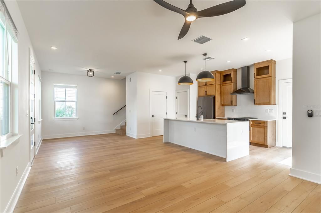 For Sale: $625,000 (3 beds, 2 baths, 1751 Square Feet)