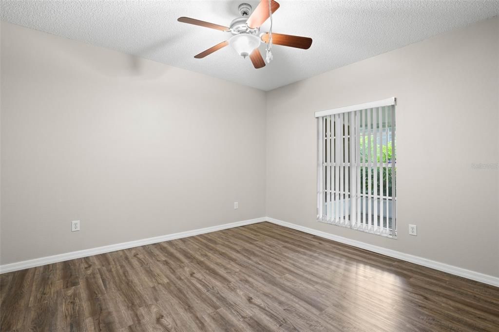 For Rent: $2,300 (3 beds, 2 baths, 1350 Square Feet)