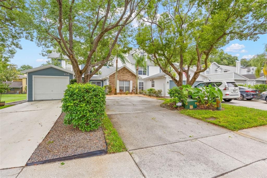For Rent: $2,300 (3 beds, 2 baths, 1350 Square Feet)