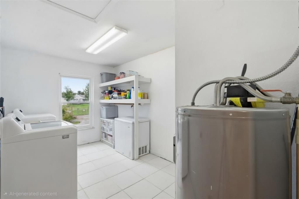 For Sale: $599,900 (5 beds, 3 baths, 2832 Square Feet)