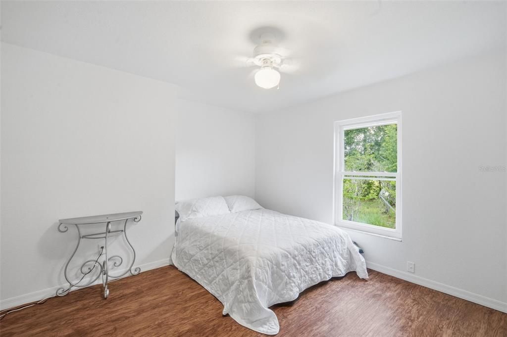 For Sale: $599,900 (5 beds, 3 baths, 2832 Square Feet)