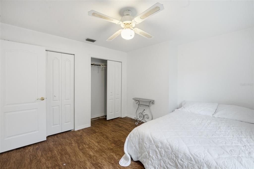 For Sale: $599,900 (5 beds, 3 baths, 2832 Square Feet)