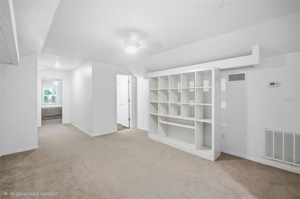 For Sale: $599,900 (5 beds, 3 baths, 2832 Square Feet)