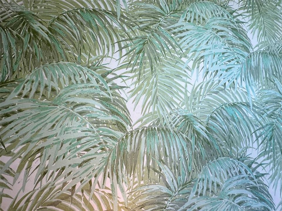 For Rent: $1,650 (1 beds, 1 baths, 885 Square Feet)