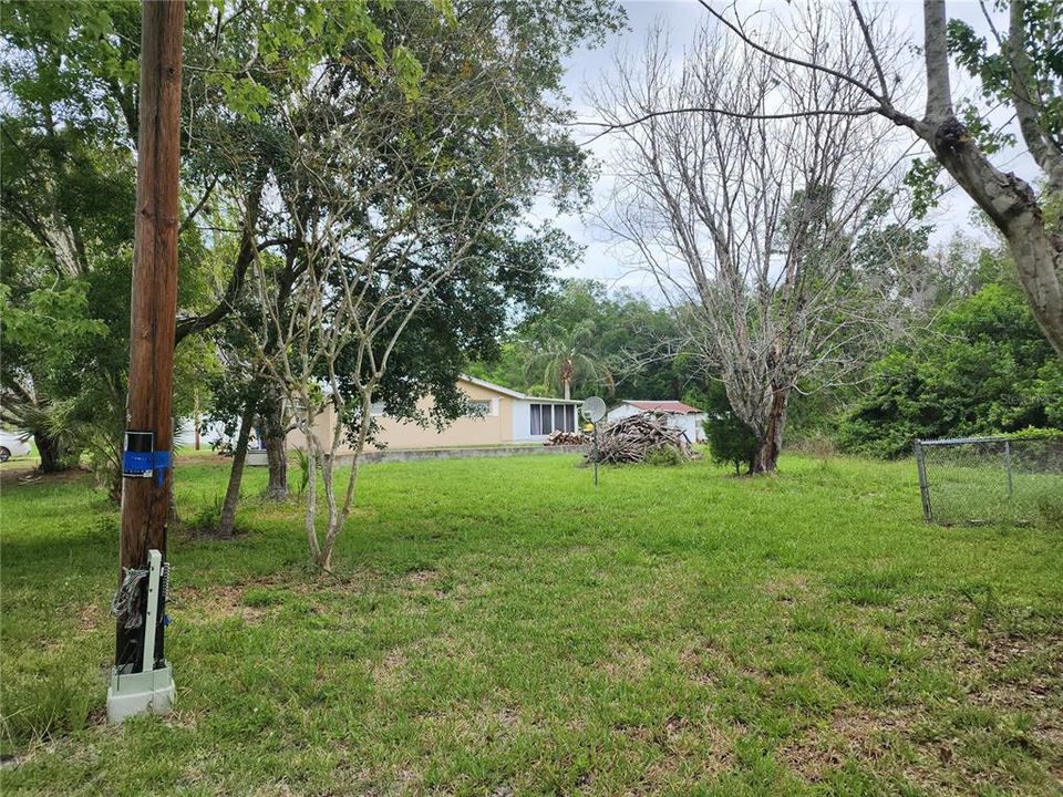 Active With Contract: $120,000 (3 beds, 2 baths, 1252 Square Feet)