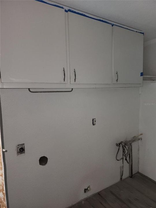 Active With Contract: $120,000 (3 beds, 2 baths, 1252 Square Feet)