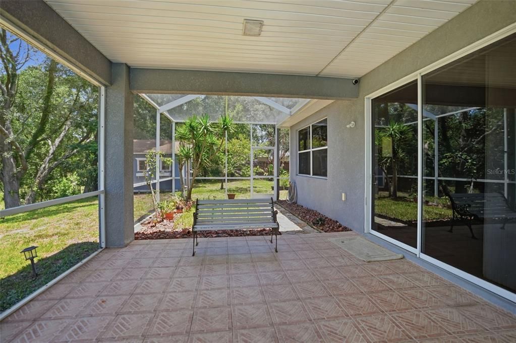 En Venta: $795,000 (3 camas, 3 baños, 4114 Pies cuadrados)