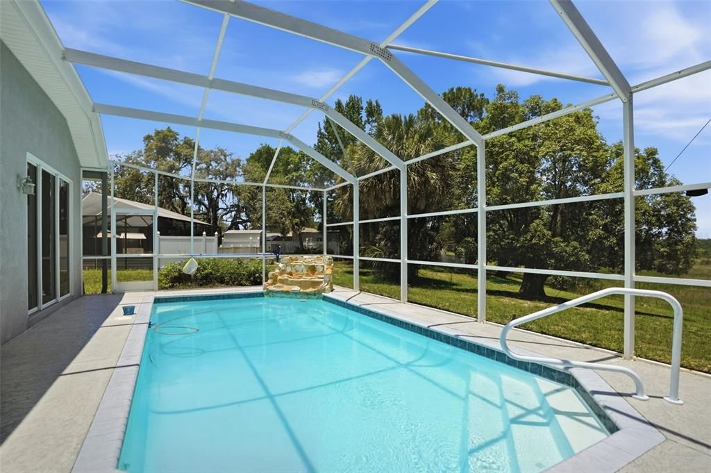 En Venta: $795,000 (3 camas, 3 baños, 4114 Pies cuadrados)