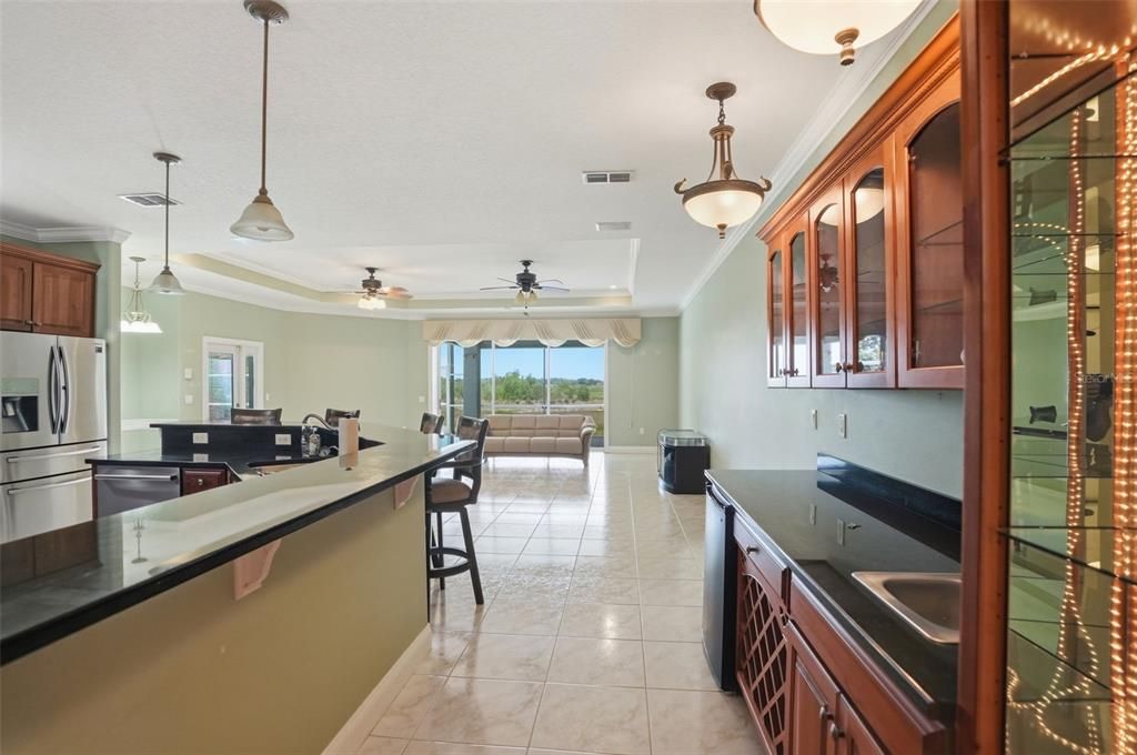 En Venta: $795,000 (3 camas, 3 baños, 4114 Pies cuadrados)