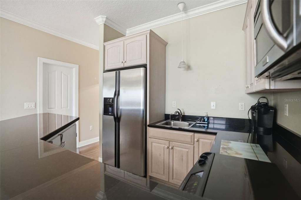 En Venta: $795,000 (3 camas, 3 baños, 4114 Pies cuadrados)