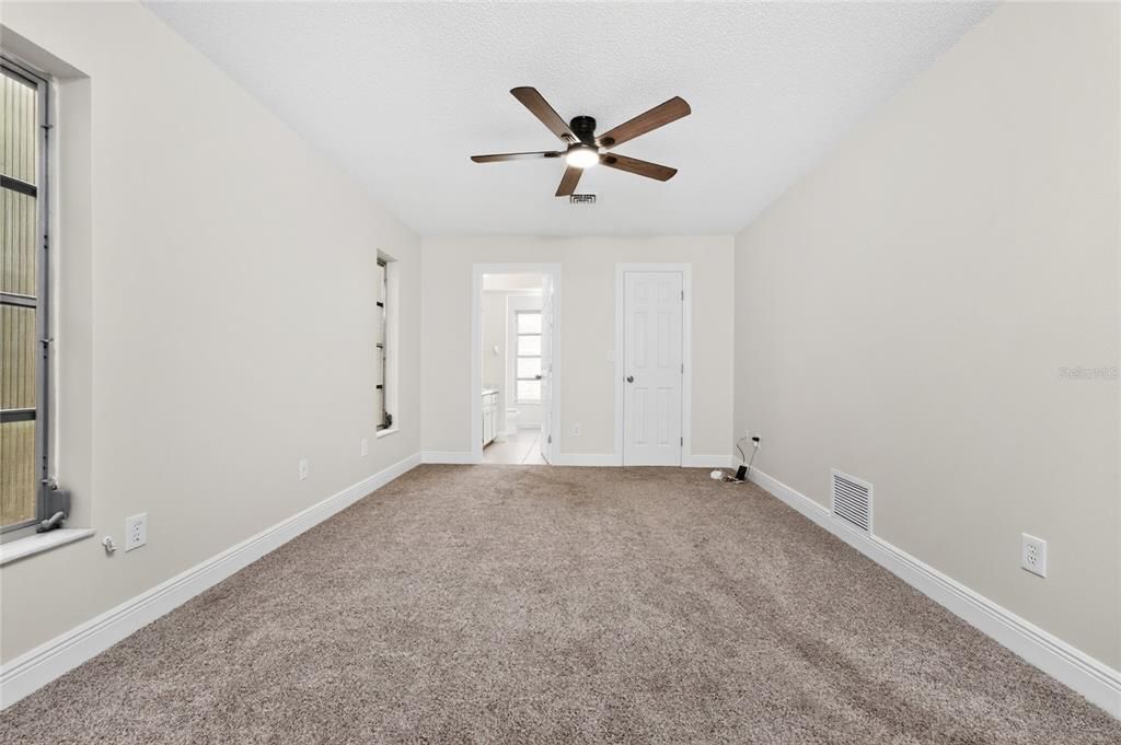 For Sale: $359,000 (4 beds, 0 baths, 2188 Square Feet)