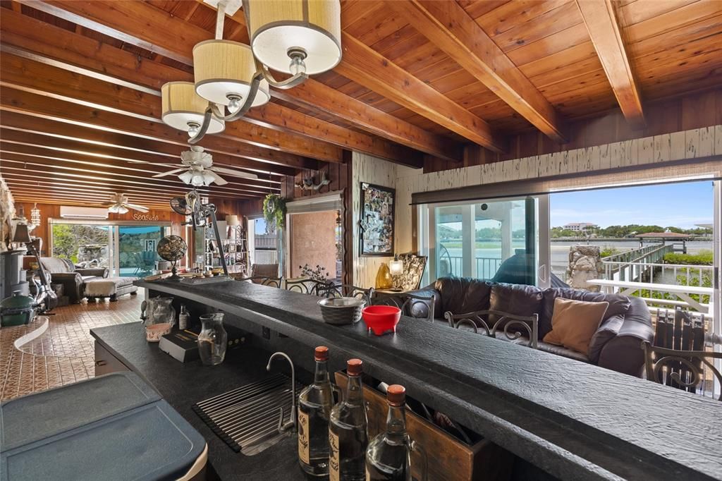 For Sale: $1,650,000 (3 beds, 3 baths, 3075 Square Feet)