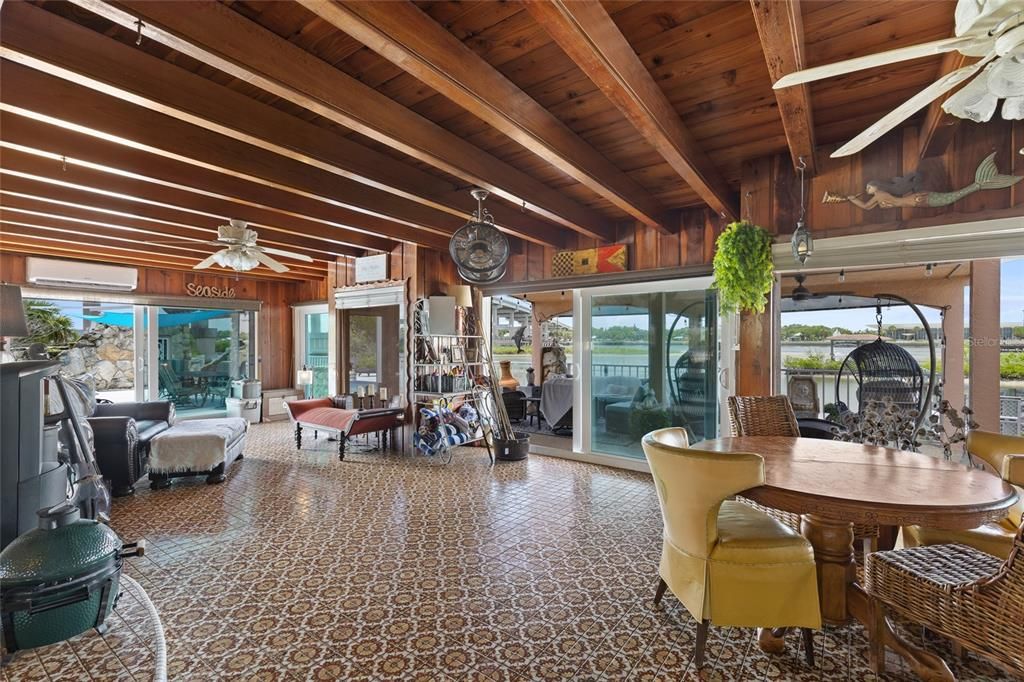 For Sale: $1,650,000 (3 beds, 3 baths, 3075 Square Feet)