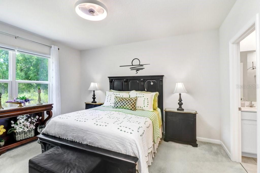 For Sale: $285,000 (3 beds, 2 baths, 1632 Square Feet)