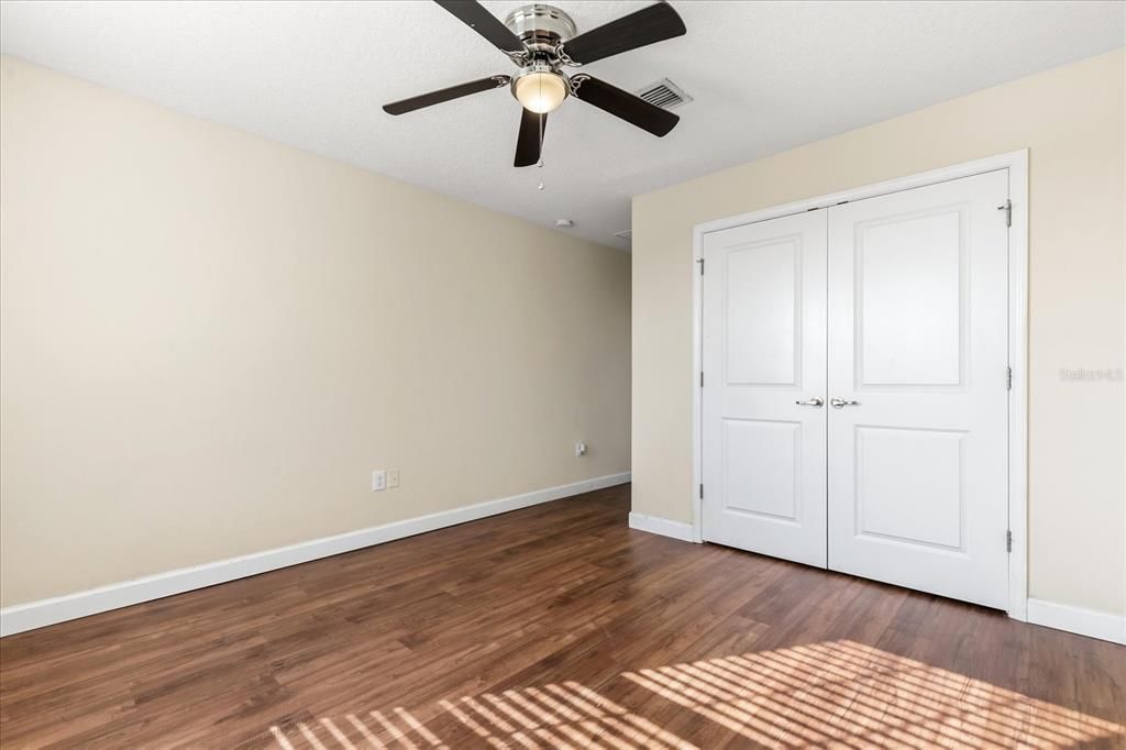 For Rent: $2,590 (4 beds, 2 baths, 2542 Square Feet)