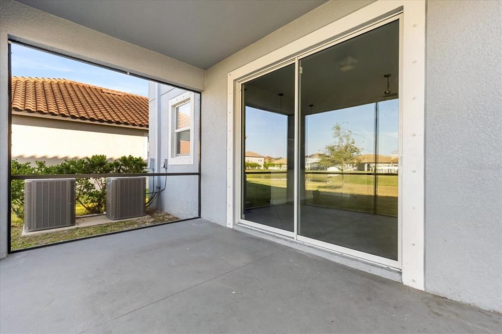 For Rent: $2,590 (4 beds, 2 baths, 2542 Square Feet)