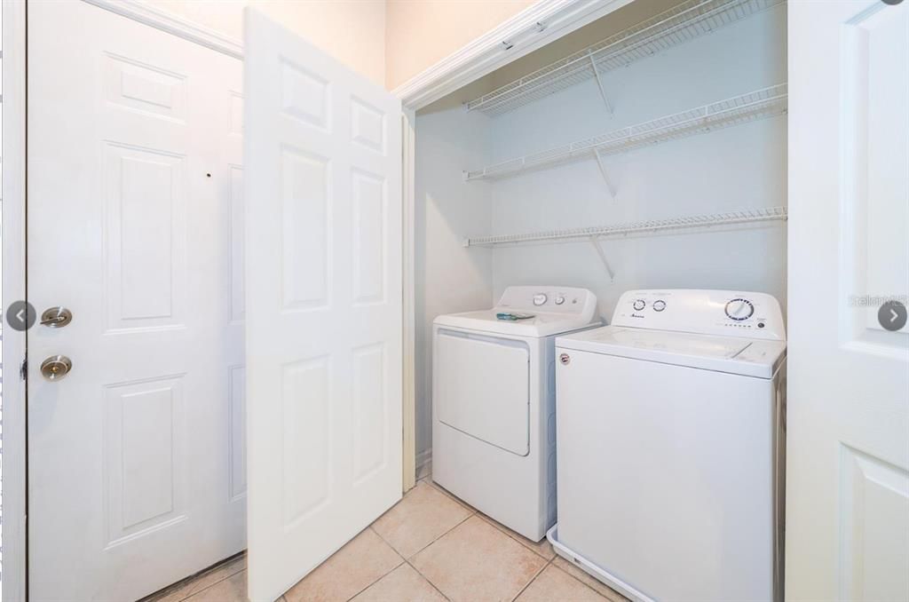 En Venta: $229,000 (3 camas, 2 baños, 1408 Pies cuadrados)