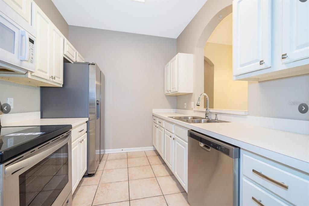 En Venta: $229,000 (3 camas, 2 baños, 1408 Pies cuadrados)