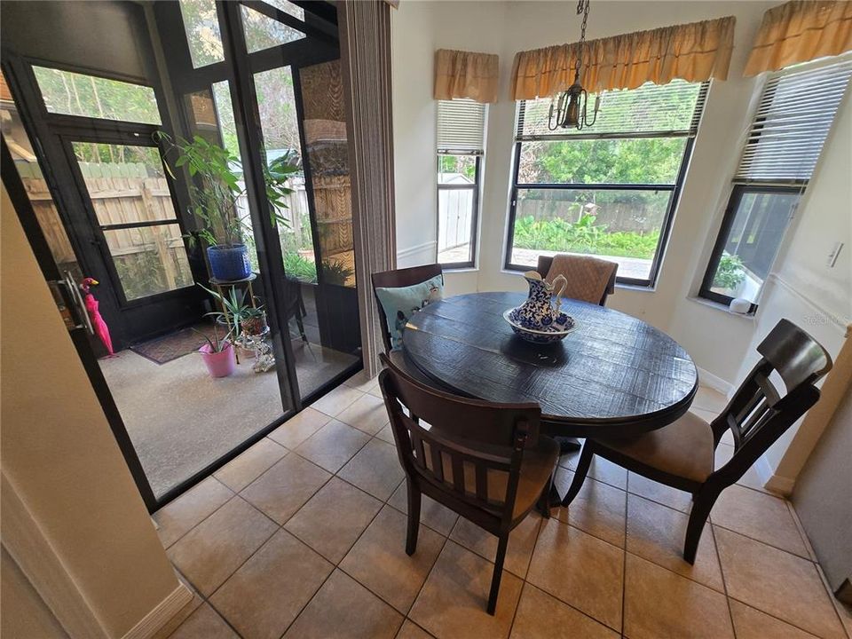For Sale: $459,000 (4 beds, 3 baths, 2364 Square Feet)