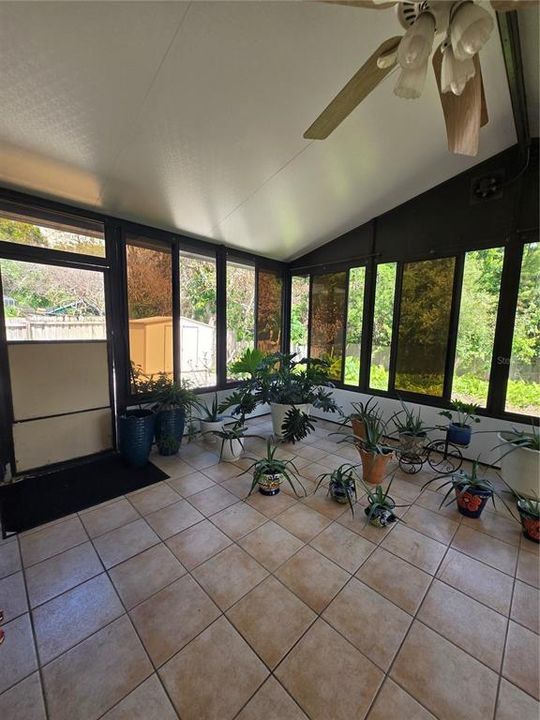 For Sale: $459,000 (4 beds, 3 baths, 2364 Square Feet)