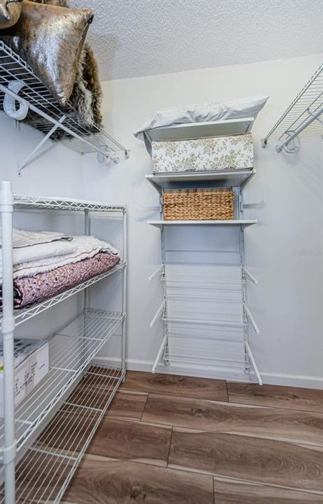 For Rent: $1,720 (1 beds, 1 baths, 750 Square Feet)
