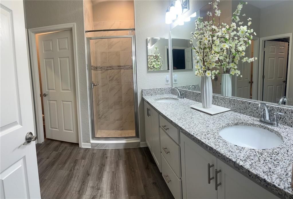 For Sale: $478,000 (4 beds, 2 baths, 2357 Square Feet)
