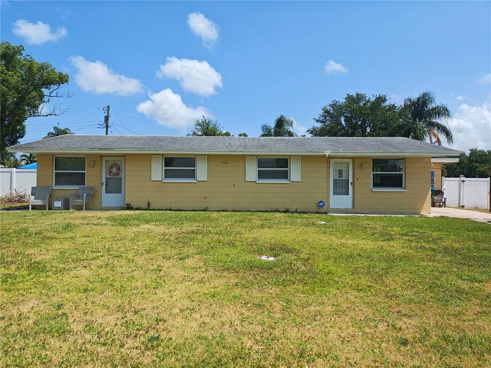 For Sale: $430,000 (4 beds, 0 baths, 1592 Square Feet)