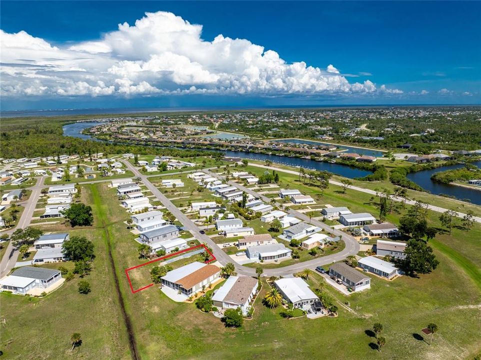 待售: $59,000 (0.14 acres)