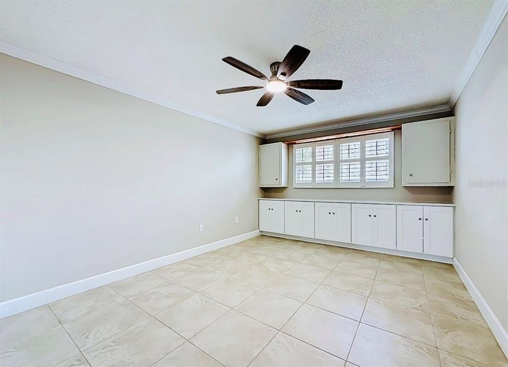 For Sale: $299,500 (2 beds, 2 baths, 1120 Square Feet)